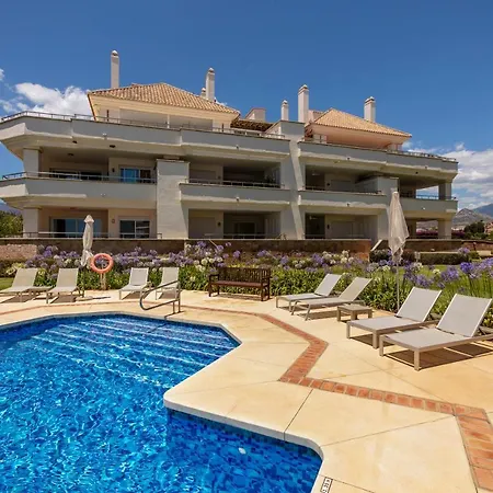 Appt 311 Heaven Beach-paseo-all Year Heated Pool-free Bikes * Estepona