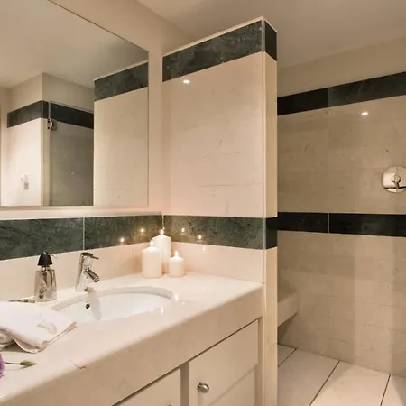 Appt 311 Heaven Beach-paseo-all Year Heated Pool-free Bikes Appartamento Estepona