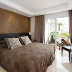 Appt 311 Heaven Beach-paseo-all Year Heated Pool-free Bikes Apartment Estepona