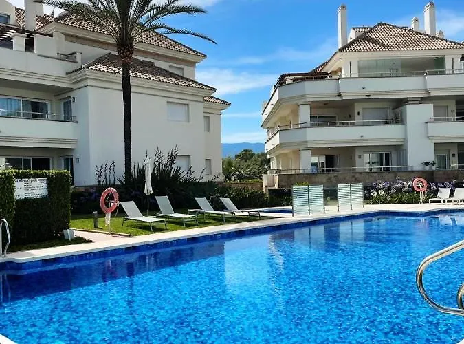 Appt 311 Heaven Beach-paseo-all Year Heated Pool-free Bikes Apartment Estepona