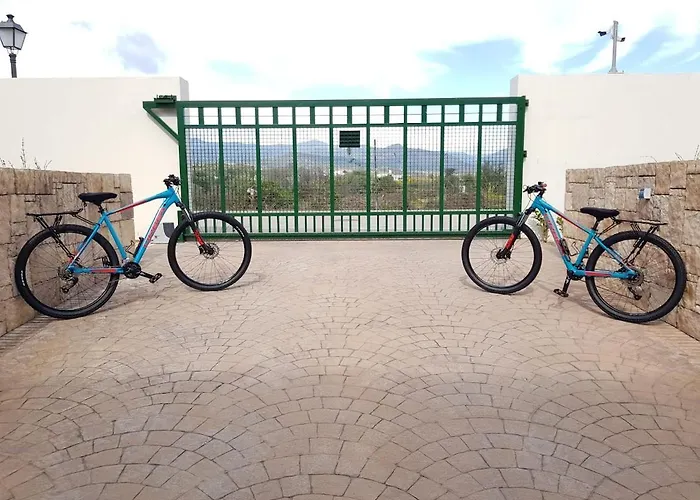 Appt 311 Heaven Beach-paseo-all Year Heated Pool-free Bikes * Estepona