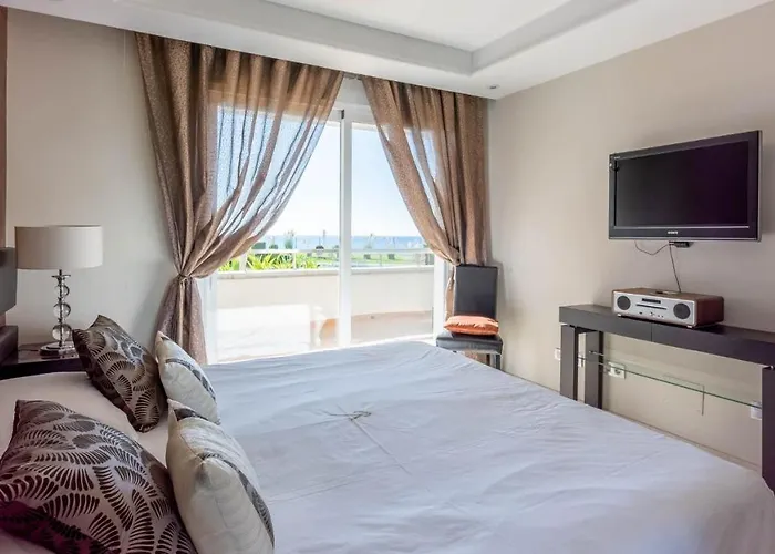 Appt 311 Heaven Beach-paseo-all Year Heated Pool-free Bikes Apartment