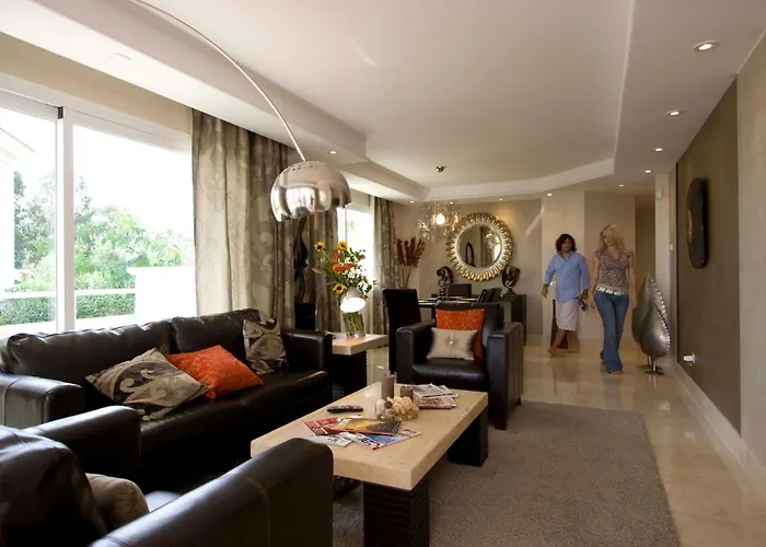 Appt 311 Heaven Beach-paseo-all Year Heated Pool-free Bikes Apartment Estepona